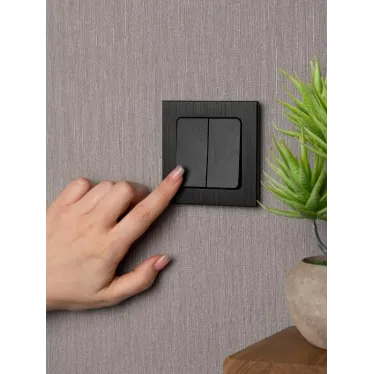 Стокгольм Механизм Выключателя 2-кл. проходного 10А черный