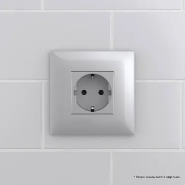 Avanti Розетка в стену 2P+E с з/ш Закаленная сталь