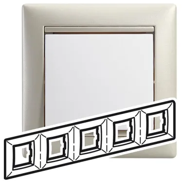 VALENA Рамка 5 постов горизонтальная жемчужная