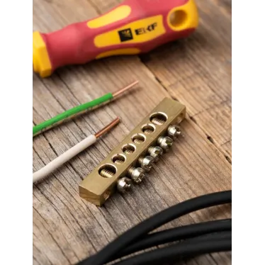 Шина PEN ноль-земля 6х9мм 6 отверстий латунь крепеж по краям PROxima