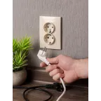 Валенсия розетка 2-местная с/з 16А кремовая с защ. штор. PROxima