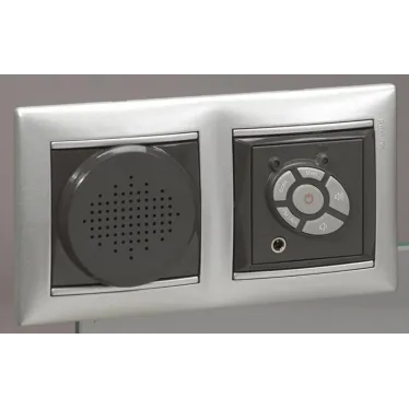 VALENA Рамка 2 поста горизонтальная алюминий