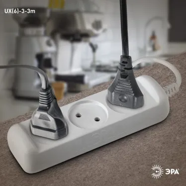 Удлинитель электрический без заземления 3 розетки 3м ПВС 2x0,75мм2 6А UX(6)-3-3m ЭРА