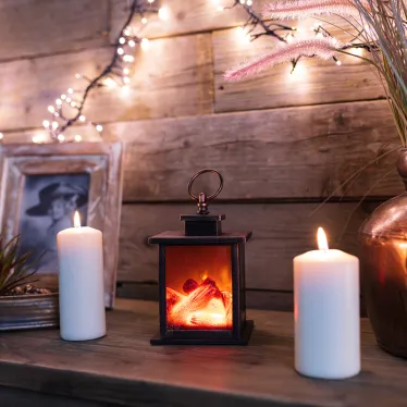 Светодиодный камин "Кантри" с эффектом живого огня 12х12х18,5 см, батарейки 3хАА (не в комплекте) | 511-031 | NEON-NIGHT