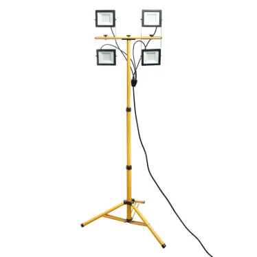 Прожекторы светодиодные ДО-4х50 на штативе 6400К 18000Лм IP65