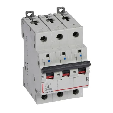 Выключатель автоматический трехполюсный 4А C DX3-E 6kA/6kА