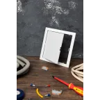 Люк ревизионный пластик с нажимным замком 200х200 Basic