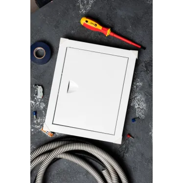 Люк ревизионный металл 200х250 Basic