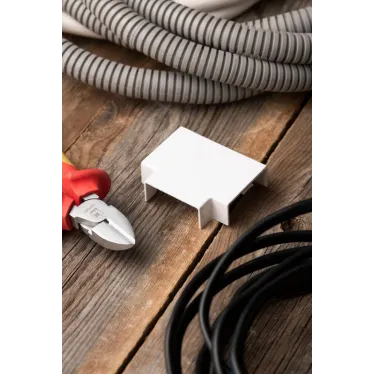 Угол T-образный (25х16) (4 шт) Plast Белый