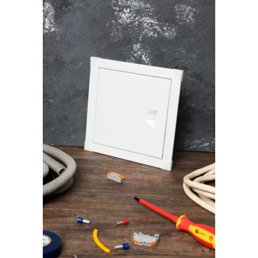 Люк ревизионный металл 200х200 Basic