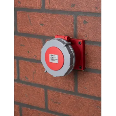 Розетка стационарная внутренняя 3242 3Р+РЕ 32А 380В IP67 PROxima