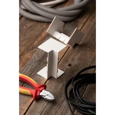 Угол внутренний (100х40) (2 шт) Plast PROxima белый