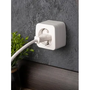 Розетка Минск 1-местная ОП 16А с заземлением белая