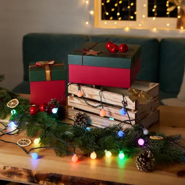 Гирлянда "Мультишарики" Ø18мм 5м, темно-зеленый ПВХ, 30 диодов, цвет RGB | 303-549 | NEON-NIGHT