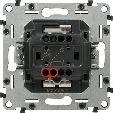 Valena IN MATIC Переключатель 10АХ 250В Безвинтовые зажимы