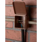 Коробка распаячная КМР-030-037 пылевлагозащищенная без мембранных вводов (73х73х49) тёмное дерево PROxima