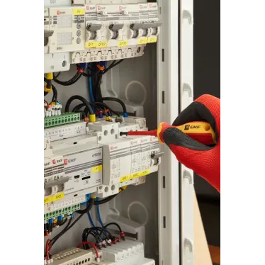 Отвертка Expert PH0x60 мм 1000В