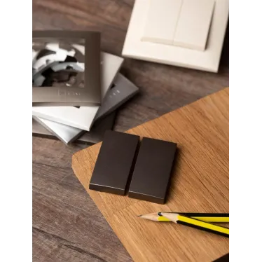 Валенсия лицевая панель выключателя 2-кл. 10А графит