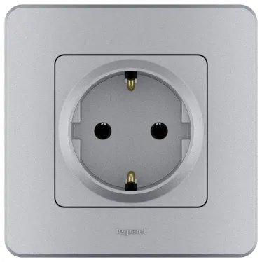 Розетка 2К+З немецкий стандарт 16 А 250 В~ INSPIRIA алюминий