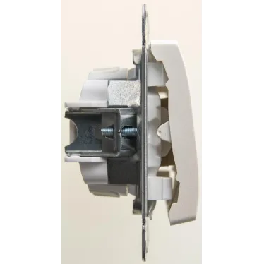 GLOSSA Выключатель трехклавишный схема 3 перламутр в рамку