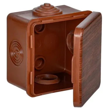 Коробка распределительная КМ 65х65х50мм для наружного монтажа с откидной крышкой IP54 4 вв. дуб