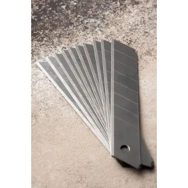 Набор сегментированных лезвий 18 мм НС-20 Master