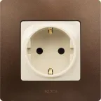 ETIKA Розетка с заземлением со шторками слоновая кость
