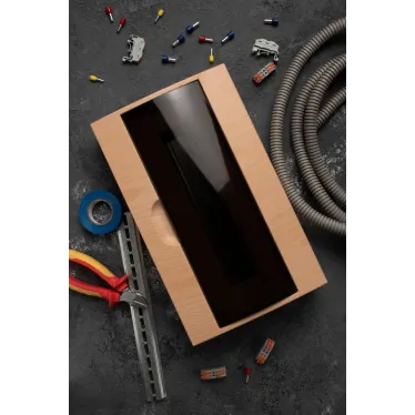 Щит распределительный навесной ЩРН-П-18 светлое дерево IP41 PROxima