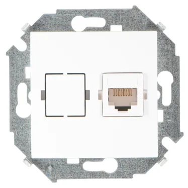 15 Розетка компьютерная RJ45 категория 5е белый