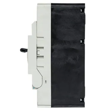 Выключатель автоматический AV POWER-1/3  32А 80kA TR AVERES