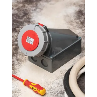 Розетка стационарная наружная 1342 3Р+РЕ 63А 380В IP67 PROxima