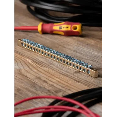 Шина PEN ноль-земля 6х9мм 22 отверстия латунь крепеж по краям PROxima