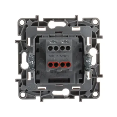 ETIKA Переключатель промежуточный винтовые клеммы 10 A белый