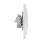 Валенсия розетка 1-местная б/з 10А белая с защ. штор.