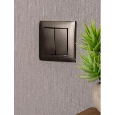 Валенсия лицевая панель выключателя 2-кл. 10А графит