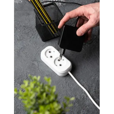 Удлинитель 'Эксперт' 2 гнезда 3 метра 10А/2.2кВт без заземления ПВС 2х0.75 PROxima