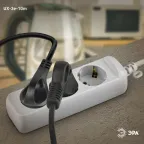 Удлинитель электрический с заземлением 3 розетки 10 м ПВС 3x0,75мм2 10А UX-3e-10m ЭРА