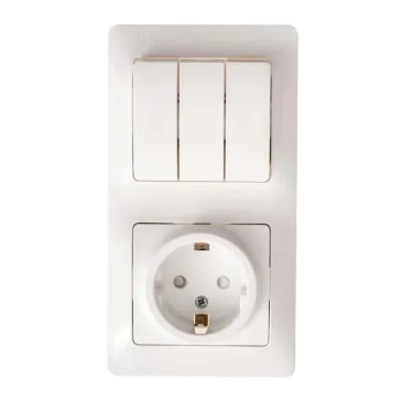 Блок: розетка с заземлением со шторками + выключатель трехклавишный белый