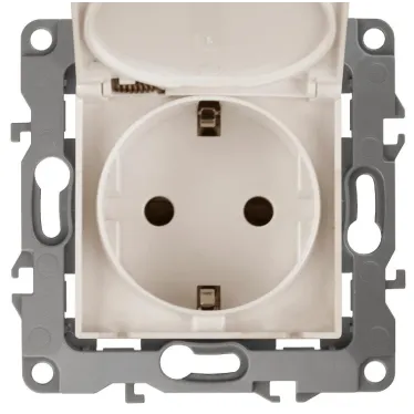 Розетка 2P+E Schuko со шторками с крышкой, 16A-250В, Эра12, слоновая кость, 12-2103-02