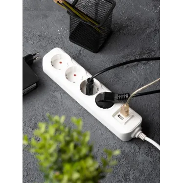 Удлинитель Эксперт 4 гнезда 2 метра 16А/3,5кВт с 2USB 2,1А ПВС 3х1