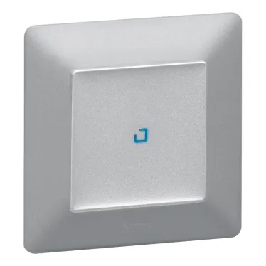 Valena LIFE Лицевая панель для выключателя одноклавишного с подсветкой/индикацией Алюминий