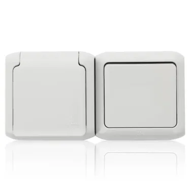 Quteo Блок: Выключатель + розетка с заземлением со шторками наружный белый IP44
