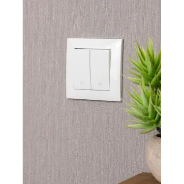 Валенсия выключатель 2-кл. 10А белый проходной