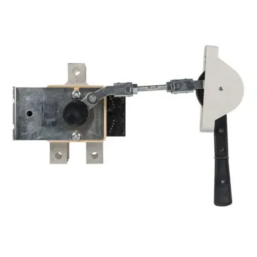 ВР32У-39A71240-R 630А, 2 направ. с д/г камерами, с передней смещённой рукояткой MAXima