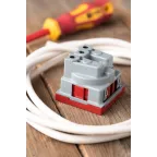 Розетка 45х45 (2 модуля), с заземлением, красная, прямая