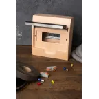 Щит распределительный навесной ЩРН-П- 8 светлое дерево IP41 PROxima