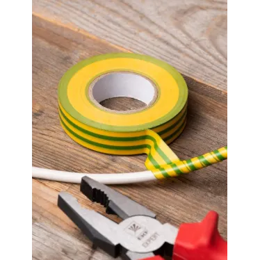 Изолента класс А (профессиональная) 0.18х19мм 20м желто-зеленая Simple