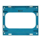 Стокгольм Рамка для розетки 2-местная белая с линией цвета синий