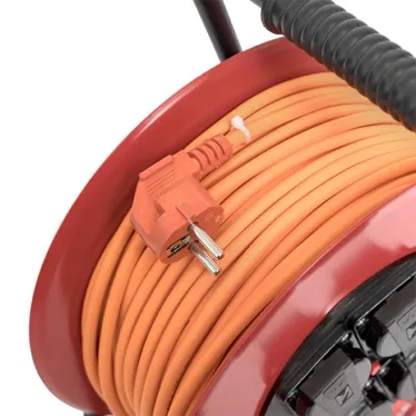 Удлинитель на катушке Гефест 2.0 4 гнезда 50м с заземлением и предохранителем КГ 3*1,5 16А/3,5кВ тIP44 PROxima