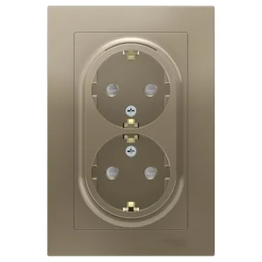 Розетка ATLASDESIGN двойная с заземлением со шторками 16А в сборе шампань